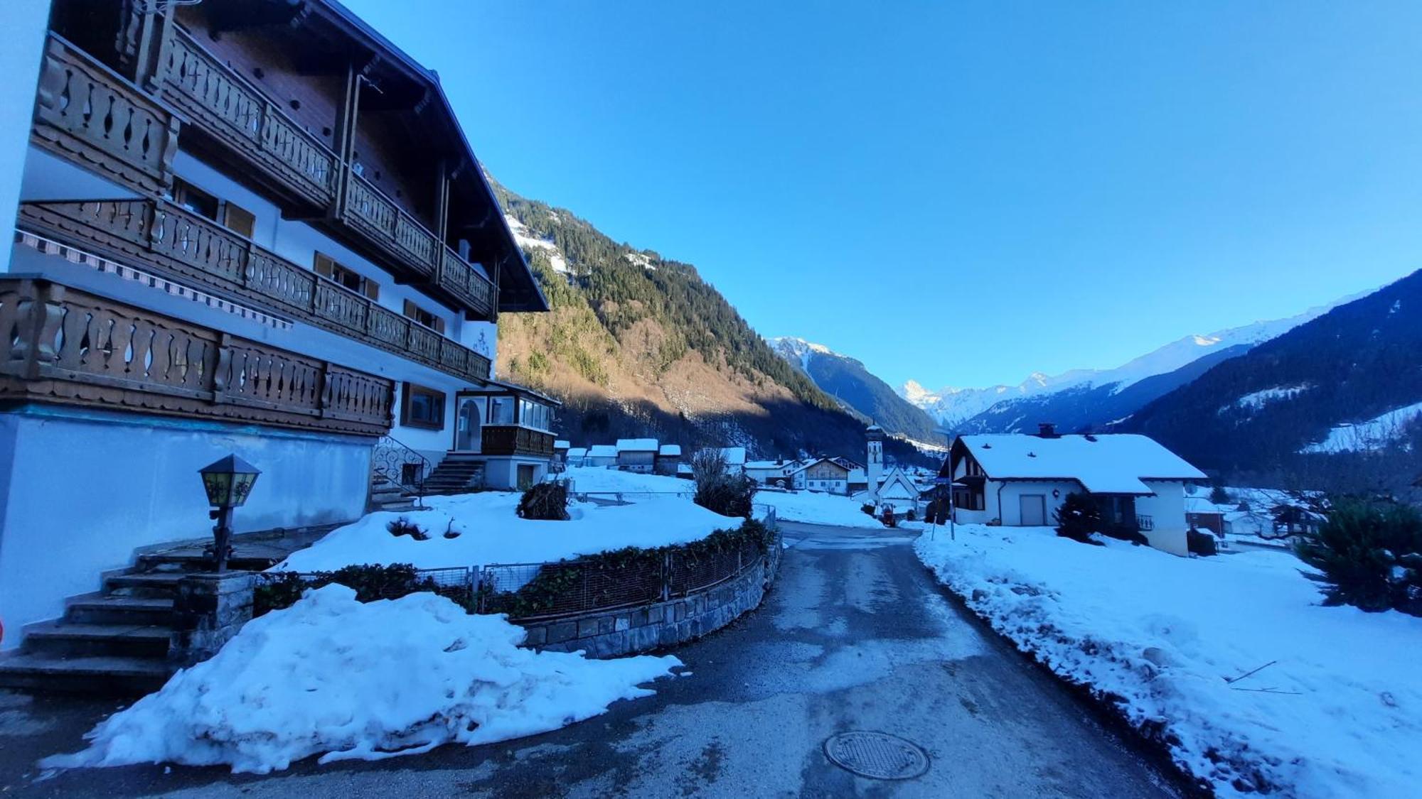 Montafon Valley Apartments Sankt Gallenkirch Bagian luar foto